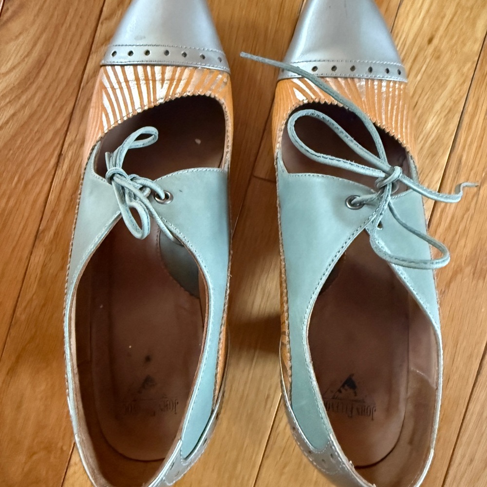 John Fluevog  tie shoes